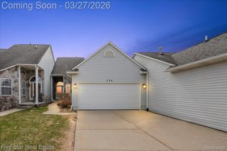 734 Challenging Trail 65, South Lyon, MI 48178