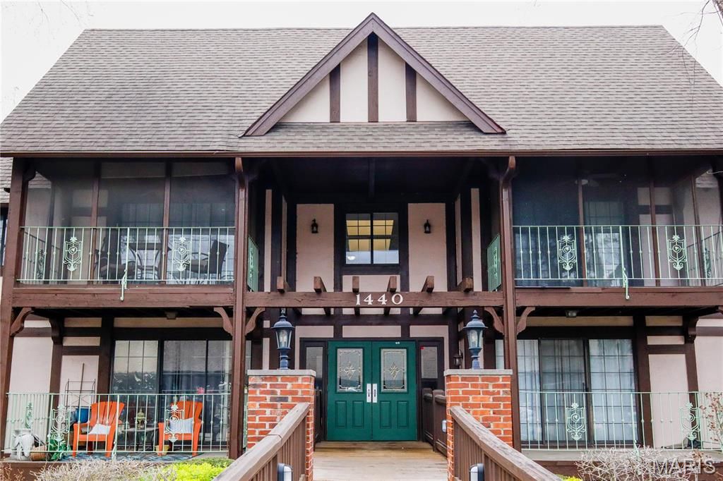 1440 Heritage Landing 111, St Charles, MO 63303