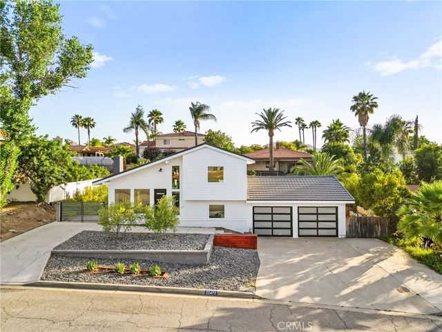 22473 Canyon Lake Drive S, Canyon Lake, CA 92587