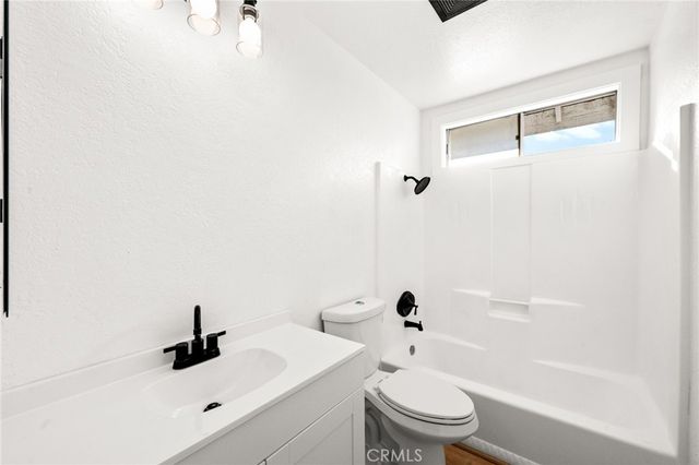 22473 Canyon Lake Drive S, Canyon Lake, CA 92587