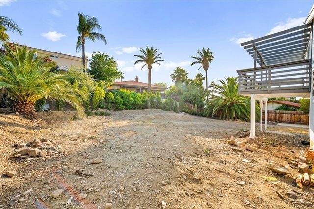 22473 Canyon Lake Drive S, Canyon Lake, CA 92587
