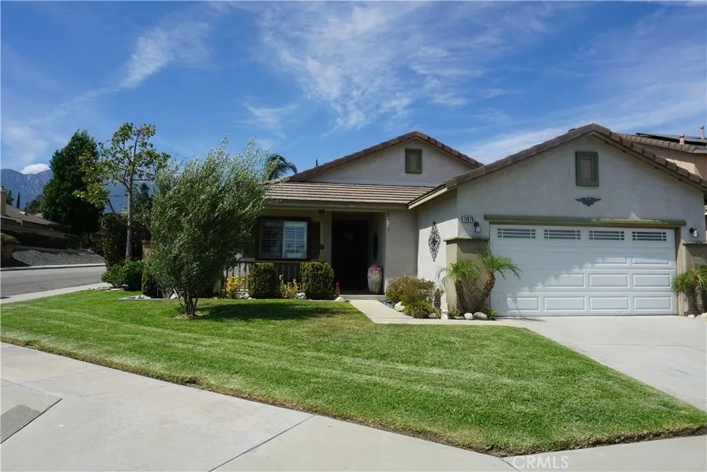 11976 Hunnicutt, Rancho Cucamonga, CA 91739
