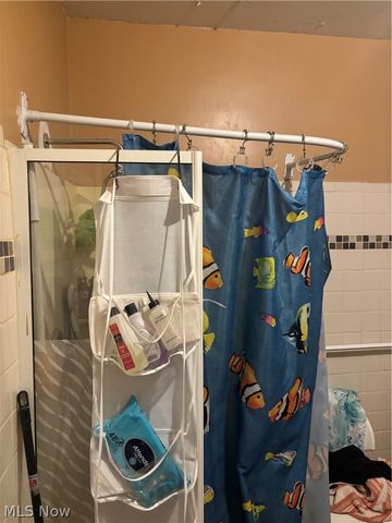 4096 E 66th Street, Cleveland, OH 44105