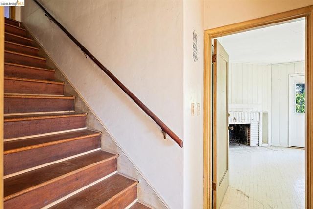 870 Keeler Ave, Berkeley, CA 94708