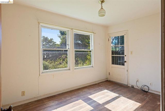 870 Keeler Ave, Berkeley, CA 94708