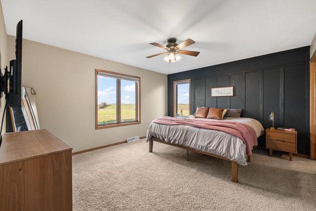 334 Autumn LANE, Campbellsport, WI 53010