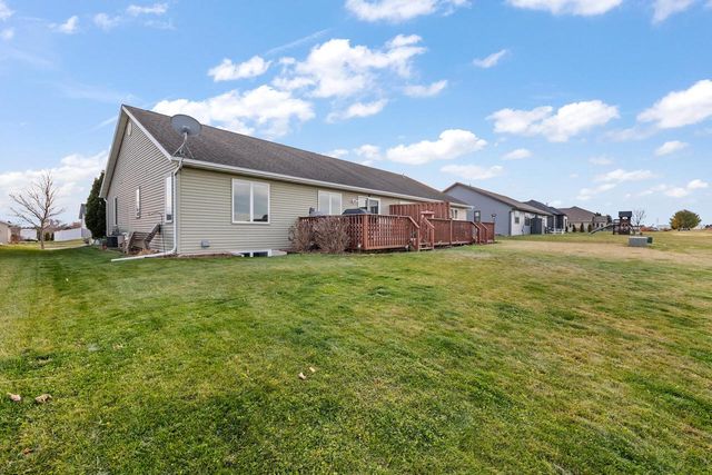 334 Autumn LANE, Campbellsport, WI 53010