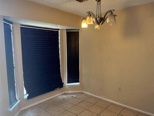 4934 Deerwood Circle, Baytown, TX 77521