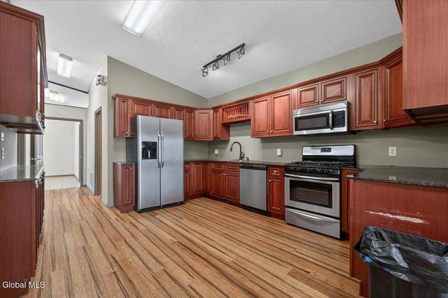 54 Freemans Bridge Road 54A, Glenville, NY 12302