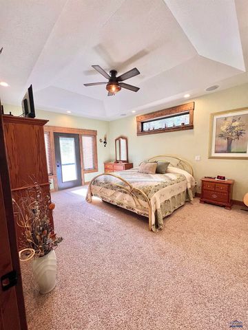 11532 HIGH VALLEY DR, Rapid City, SD 57702