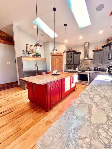 11532 HIGH VALLEY DR, Rapid City, SD 57702