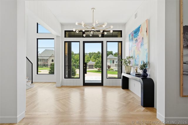 7785 Forest Lane, Tulsa, OK 74132