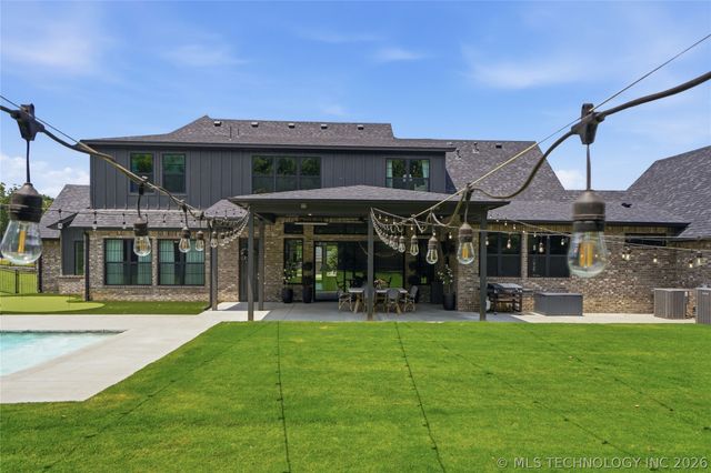 7785 Forest Lane, Tulsa, OK 74132