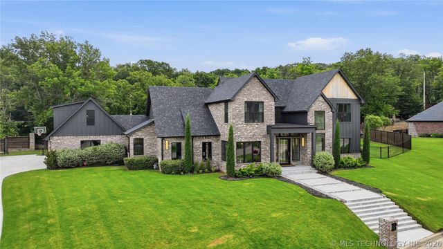7785 Forest Lane, Tulsa, OK 74132