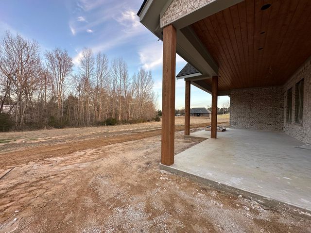 159 Mila Ln, Gladewater, TX 75647