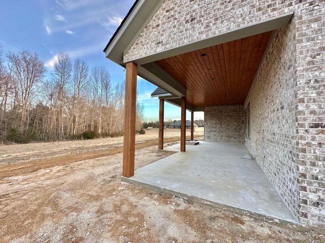 159 Mila Ln, Gladewater, TX 75647