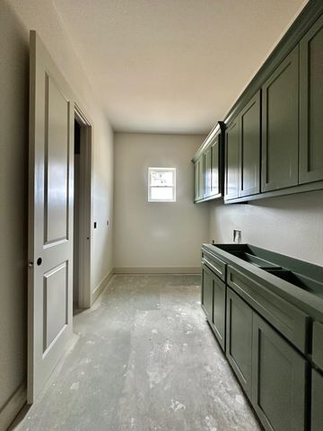 159 Mila Ln, Gladewater, TX 75647