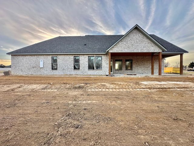 159 Mila Ln, Gladewater, TX 75647