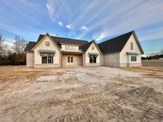 159 Mila Ln, Gladewater, TX 75647