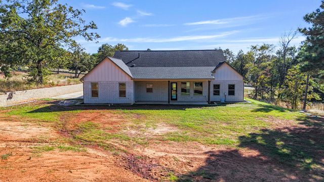 19682 Dove Ridge Dr., Lindale, TX 75771