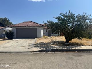 4826 Harbor Court, Palmdale, CA 93552