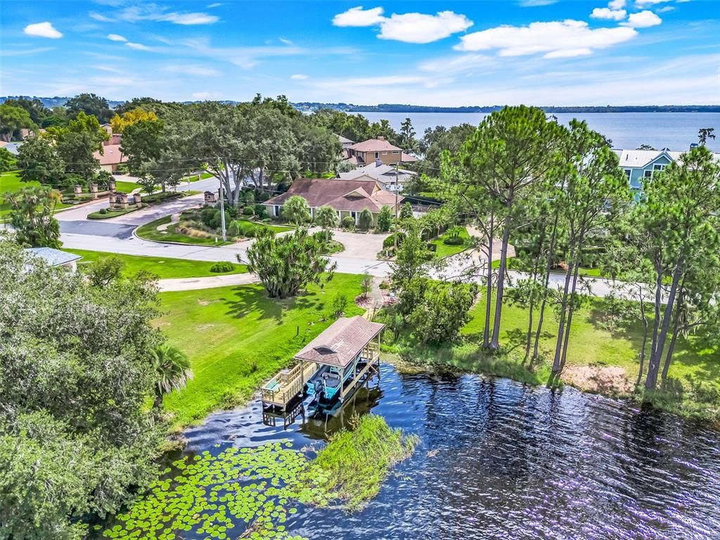 721 W LAKESHORE DRIVE, Clermont, FL 34711