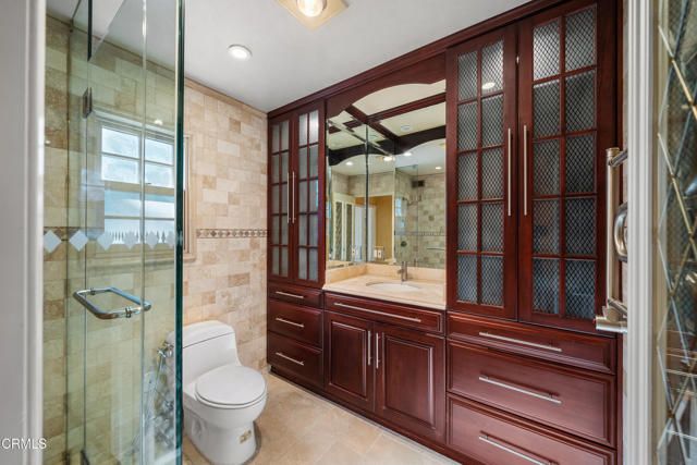 1118 Oberlin Drive, Glendale, CA 91205