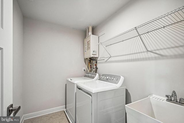 734 ROSEMARY WAY, Newark, DE 19713