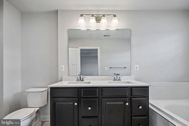 734 ROSEMARY WAY, Newark, DE 19713