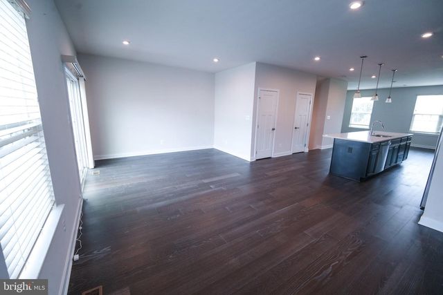 734 ROSEMARY WAY, Newark, DE 19713
