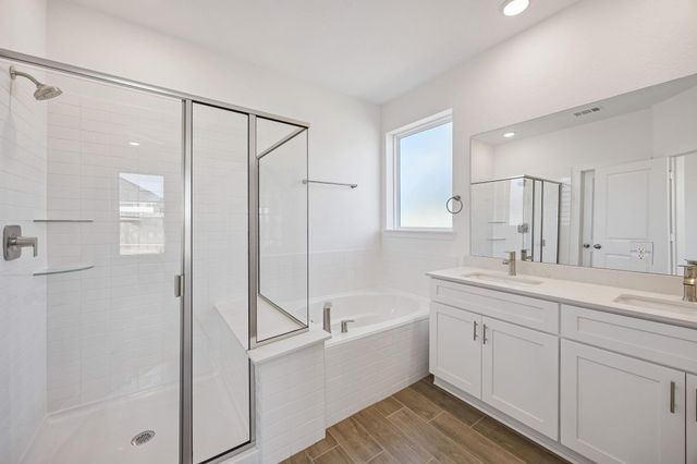 211 Prairie Ridge Lane, Montgomery, TX 77356