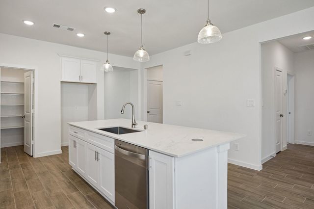211 Prairie Ridge Lane, Montgomery, TX 77356