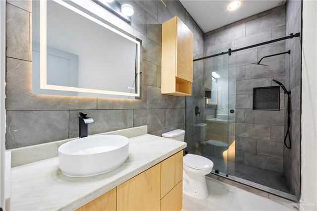 2529 Vanderbilt Avenue, Mcallen, TX 78504