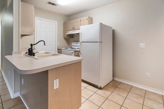 3216 Two Sisters Way, Pensacola, FL 32505