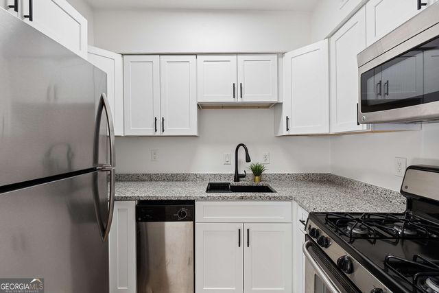6980 Roswell Road C13, Atlanta, GA 30328