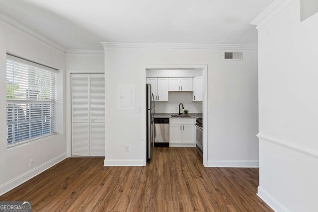 6980 Roswell Road C13, Atlanta, GA 30328