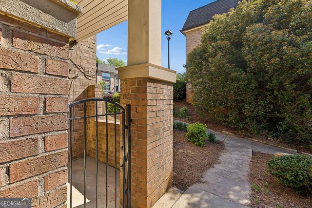 6980 Roswell Road C13, Atlanta, GA 30328