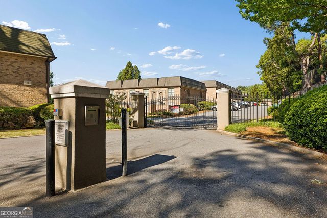 6980 Roswell Road C13, Atlanta, GA 30328