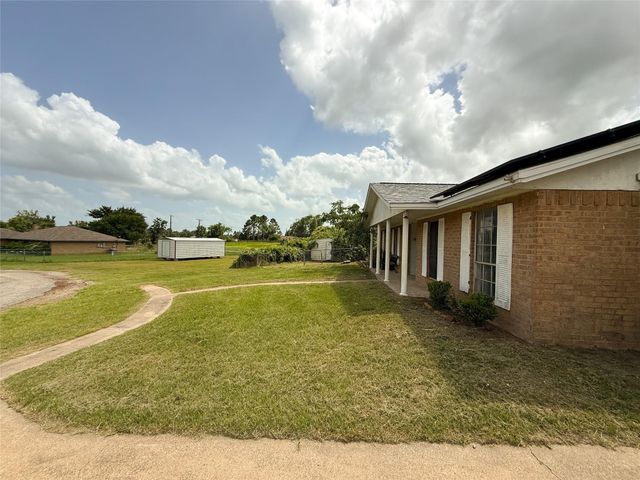 221 Moran Circle, Jewett, TX 75846