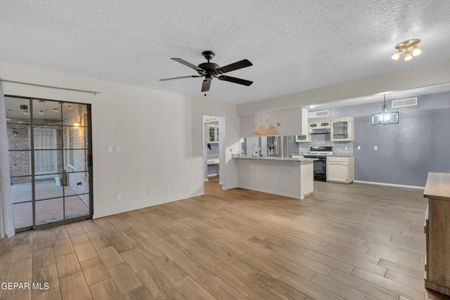 1521 JERRY PATE Place, El Paso, TX 79935
