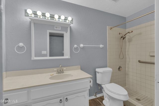 1521 JERRY PATE Place, El Paso, TX 79935