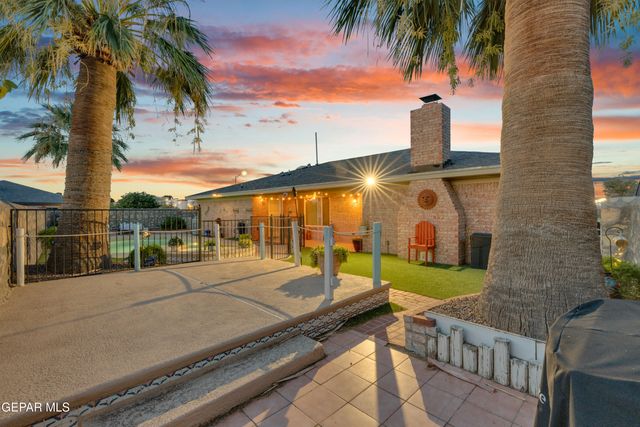 1521 JERRY PATE Place, El Paso, TX 79935