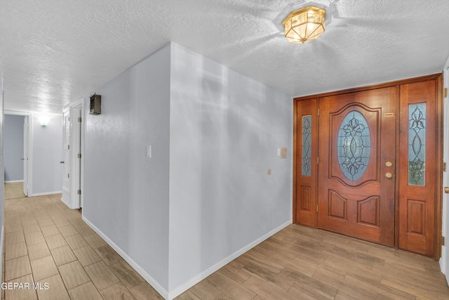 1521 JERRY PATE Place, El Paso, TX 79935