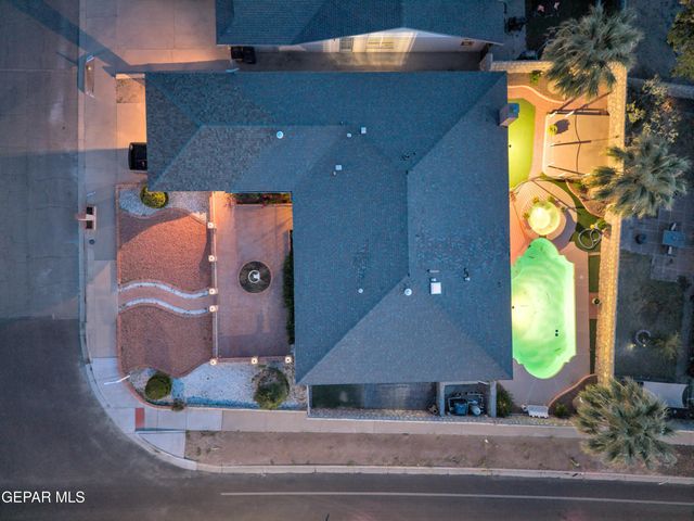 1521 JERRY PATE Place, El Paso, TX 79935