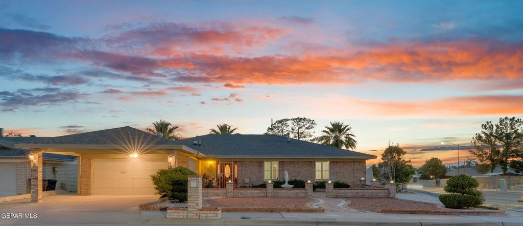 1521 JERRY PATE Place, El Paso, TX 79935