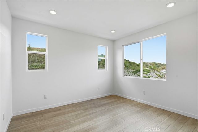 27305 Bear Creek Lane, Valencia, CA 91381