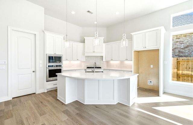 9726 Roaring River Falls Lane, Porter, TX 77365