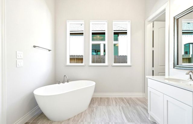 9726 Roaring River Falls Lane, Porter, TX 77365