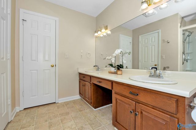 2010 Brandy Circle NE, Huntsville, AL 35811