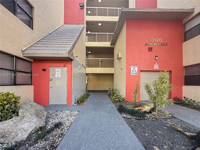 8120 Geneva Ct 453, Doral, FL 33166
